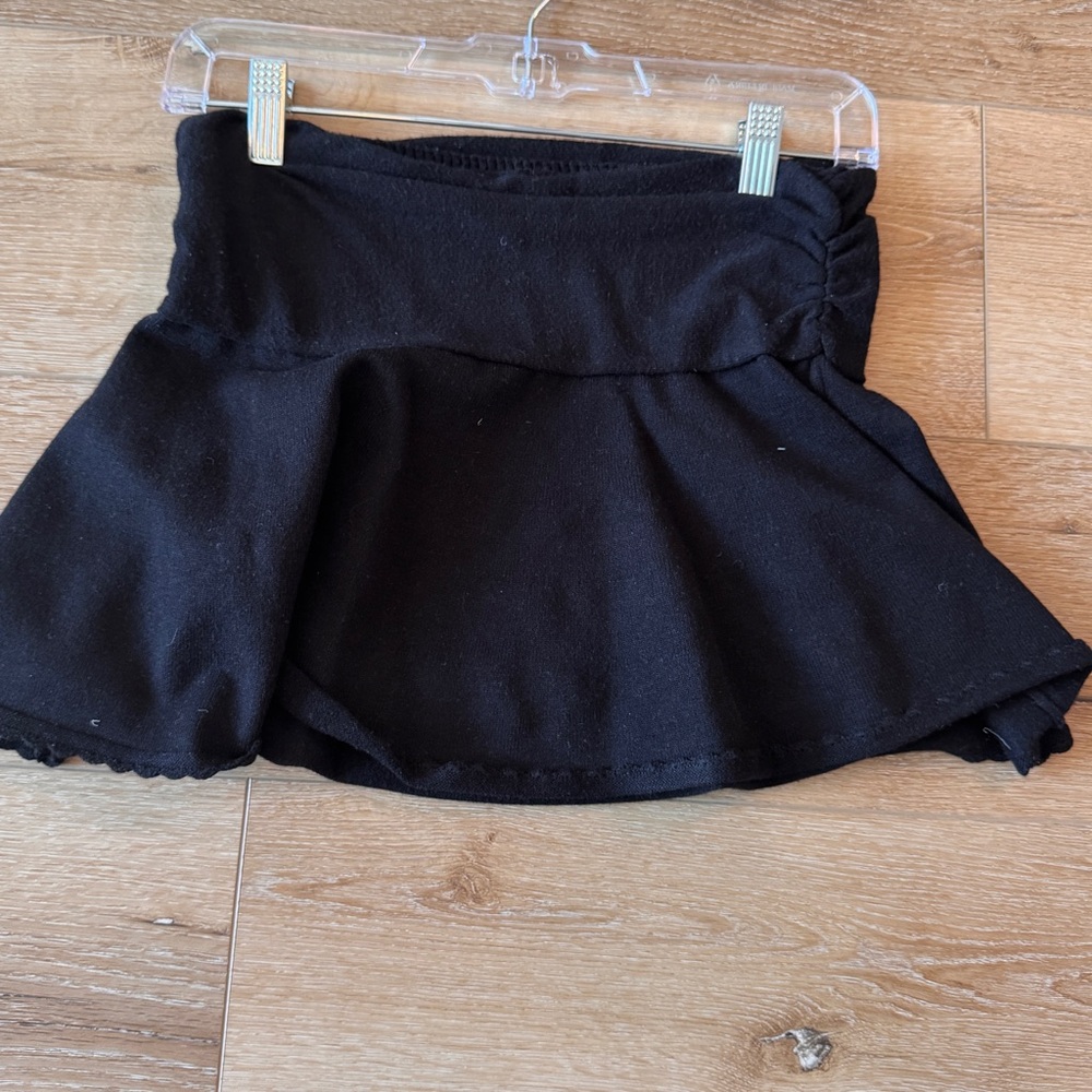 GUIZIO Ruched Heart Scallop Skirt - Picture 3 of 5